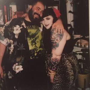 Meet your Posher, Launa